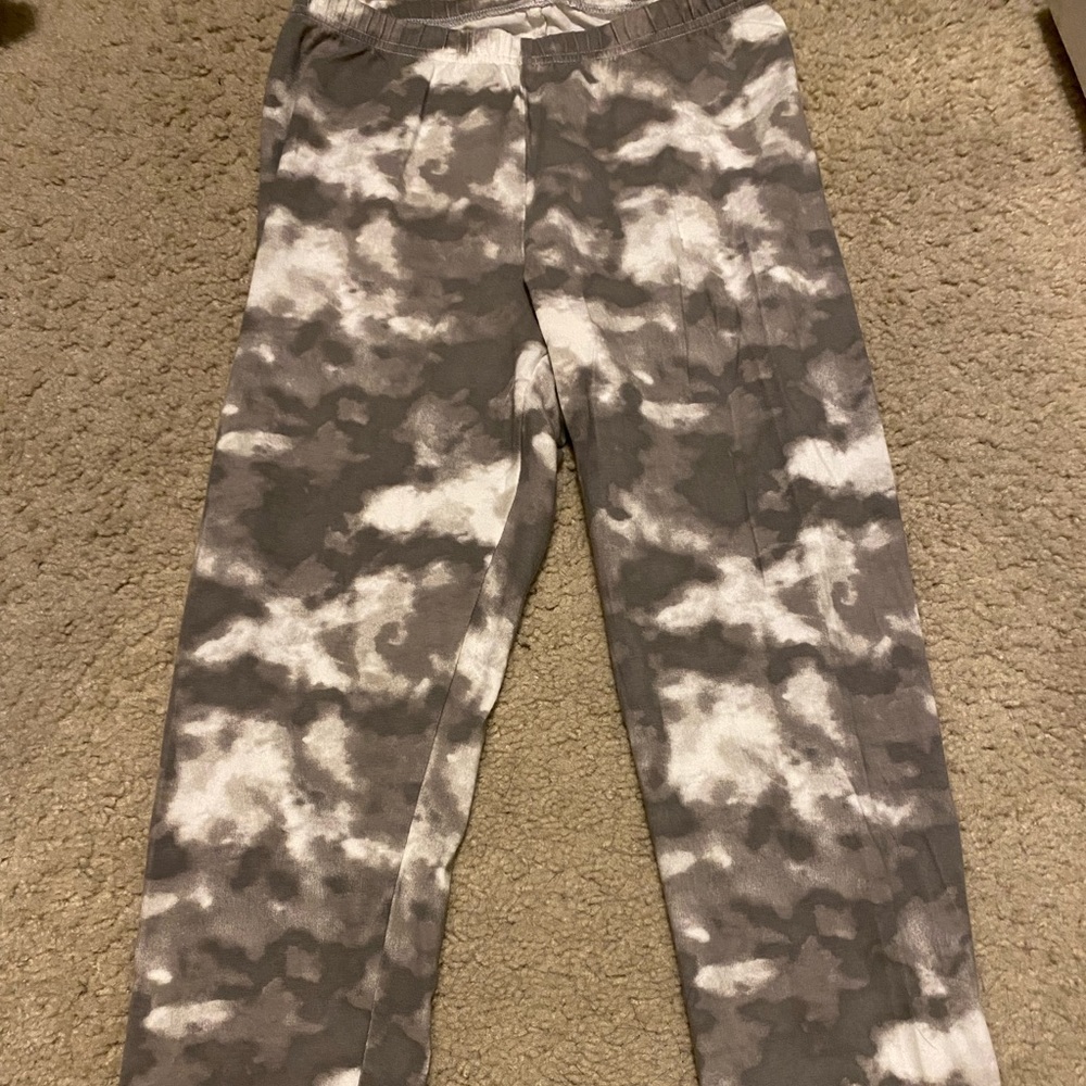OLD NAVY TIE DYE CROPPED LEGGINGS